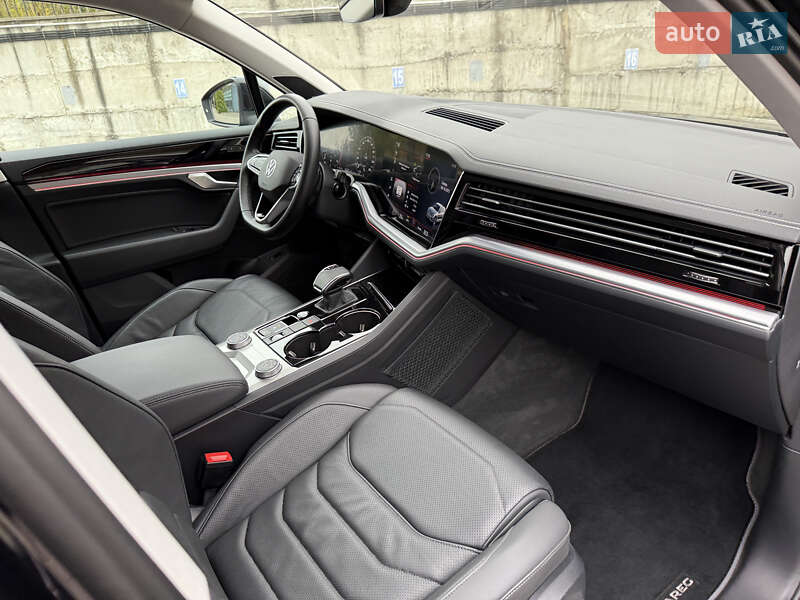 Внедорожник / Кроссовер Volkswagen Touareg 2021 в Ровно