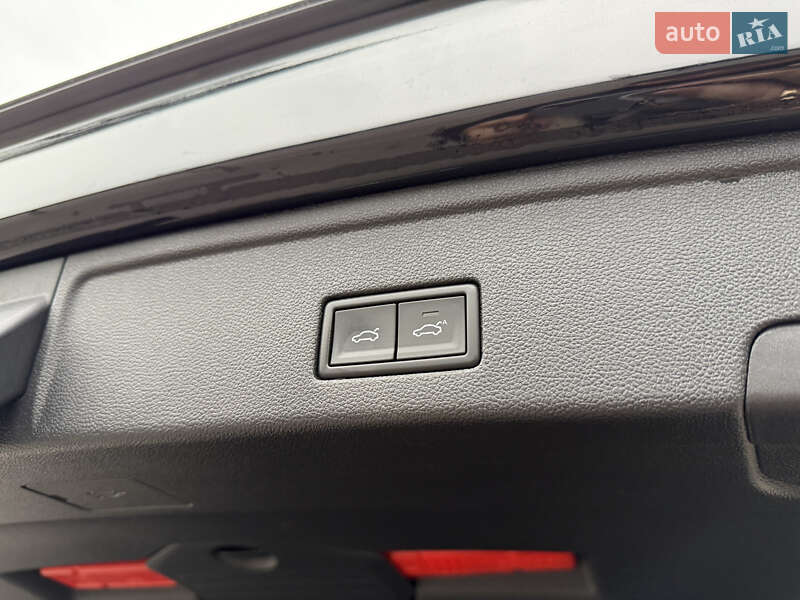 Внедорожник / Кроссовер Volkswagen Touareg 2021 в Ровно