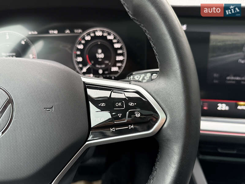 Внедорожник / Кроссовер Volkswagen Touareg 2021 в Ровно