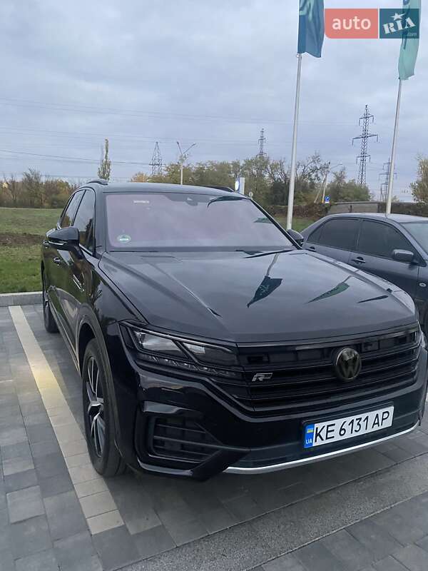 Внедорожник / Кроссовер Volkswagen Touareg 2018 в Кривом Роге