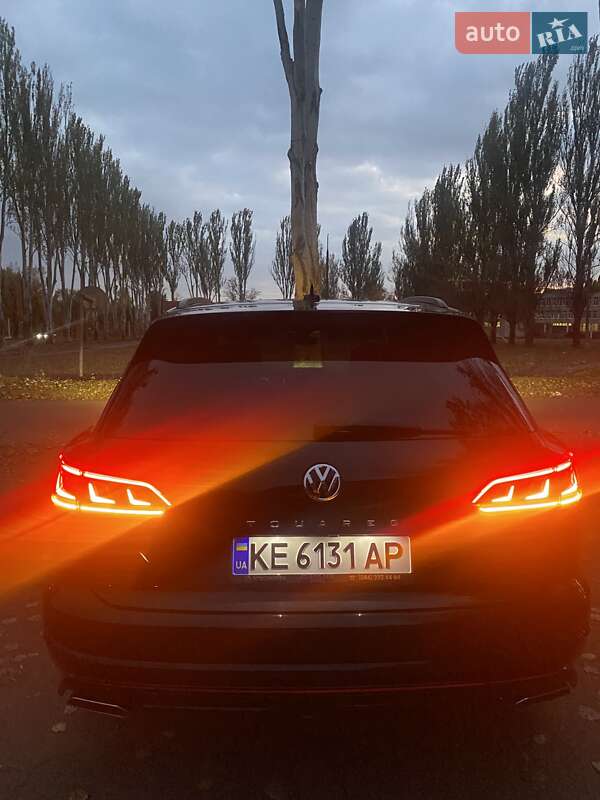 Внедорожник / Кроссовер Volkswagen Touareg 2018 в Кривом Роге