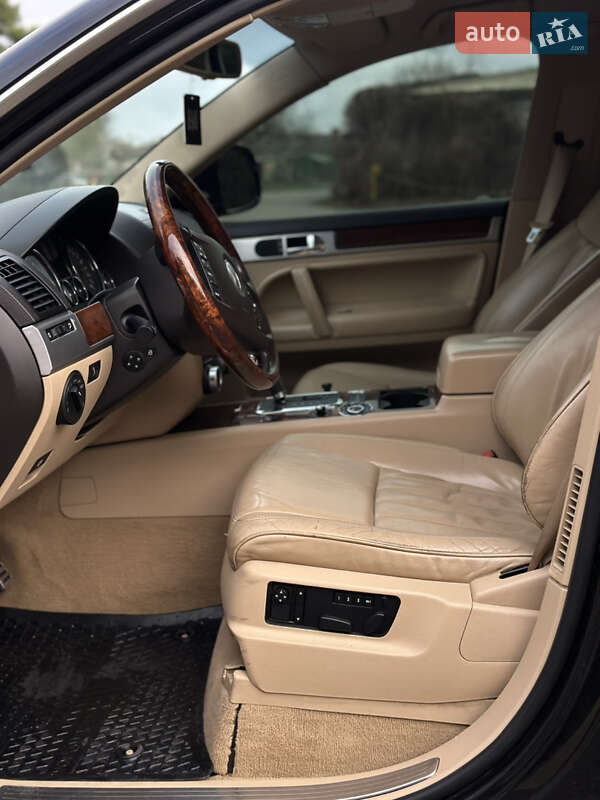 Внедорожник / Кроссовер Volkswagen Touareg 2007 в Виннице