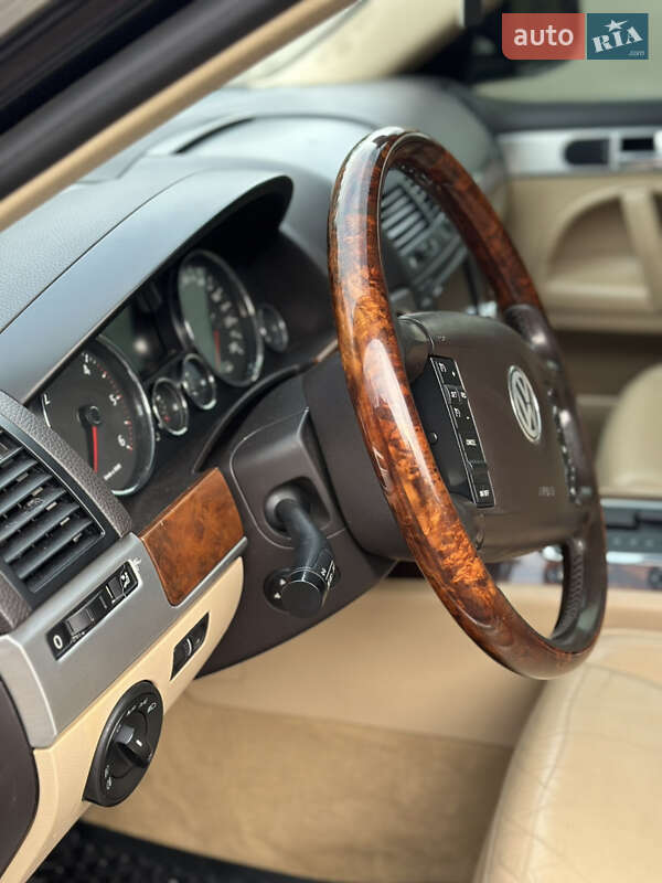 Внедорожник / Кроссовер Volkswagen Touareg 2007 в Виннице