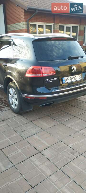 Внедорожник / Кроссовер Volkswagen Touareg 2014 в Кривом Роге