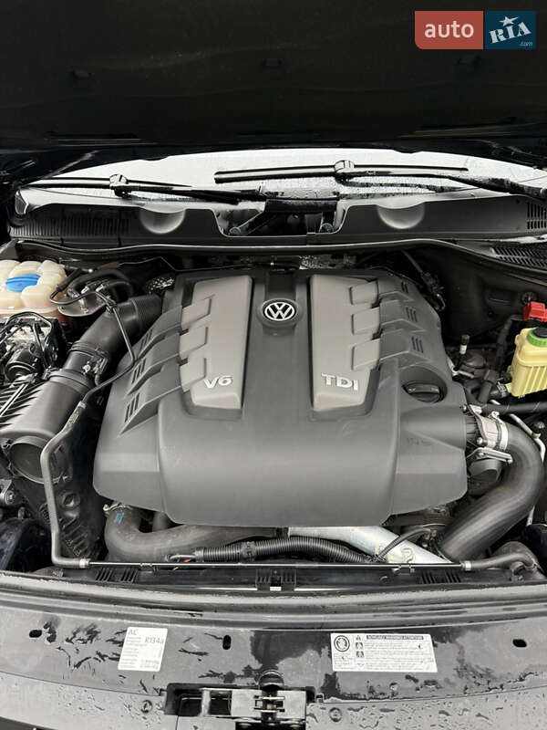 Внедорожник / Кроссовер Volkswagen Touareg 2011 в Белой Церкви фото 11 Внедорожник / Кроссовер Volkswagen Touareg 2011 в Белой Церкви