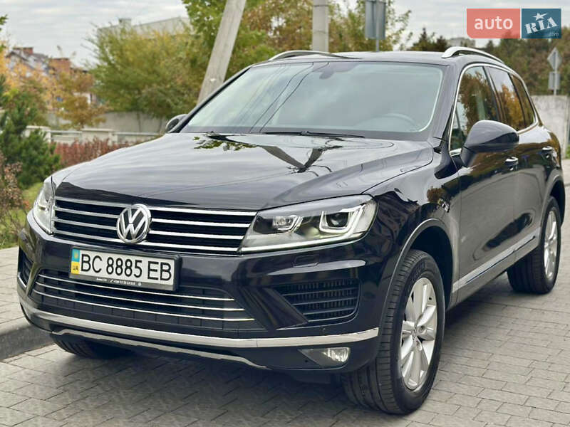 Внедорожник / Кроссовер Volkswagen Touareg 2017 в Львове