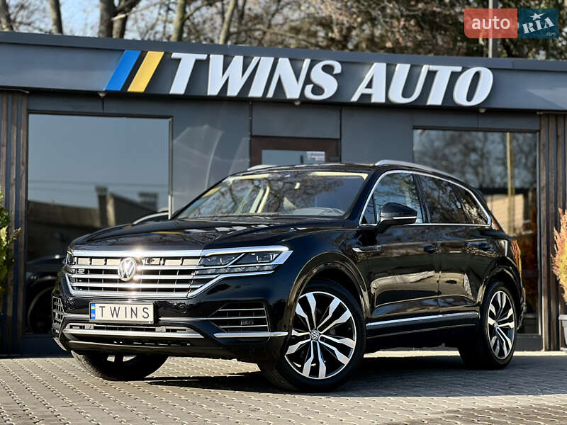 Внедорожник / Кроссовер Volkswagen Touareg 2018 в Одессе