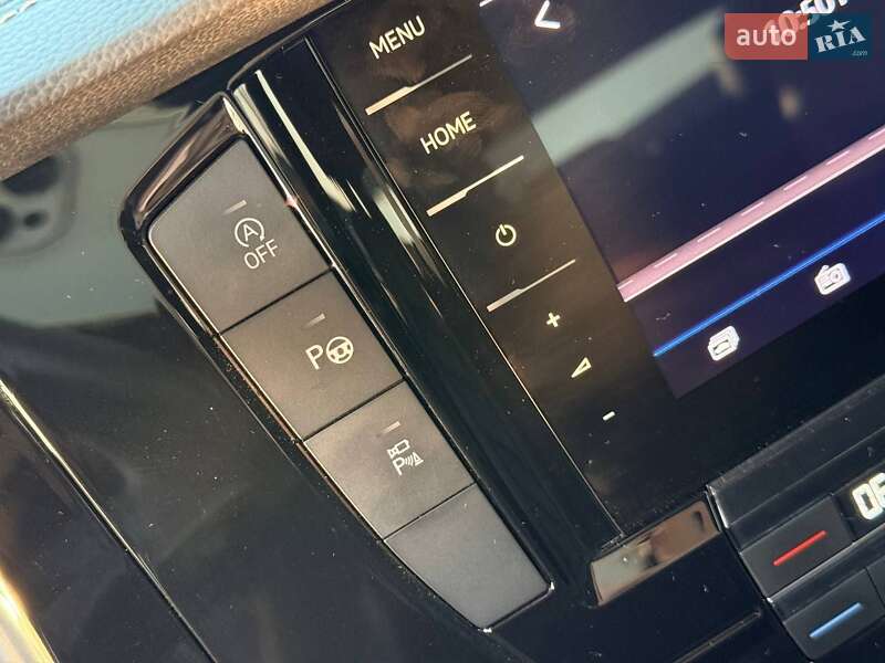 Внедорожник / Кроссовер Volkswagen Touareg 2020 в Кривом Роге фото 16 Внедорожник / Кроссовер Volkswagen Touareg 2020 в Кривом Роге