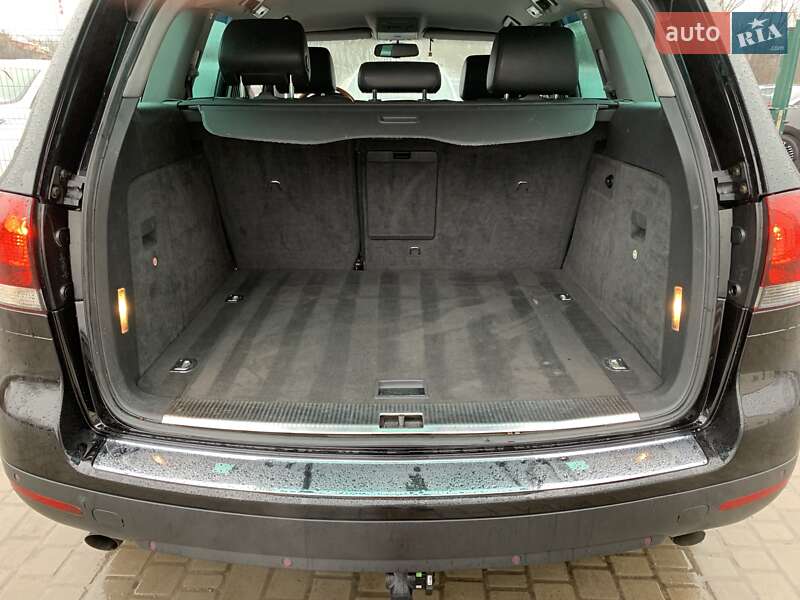 Внедорожник / Кроссовер Volkswagen Touareg 2007 в Бердичеве