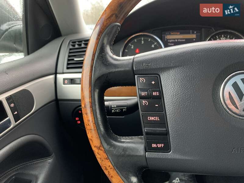 Внедорожник / Кроссовер Volkswagen Touareg 2007 в Бердичеве