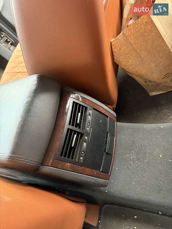 Позашляховик / Кросовер Volkswagen Touareg 2007 в Івано-Франківську