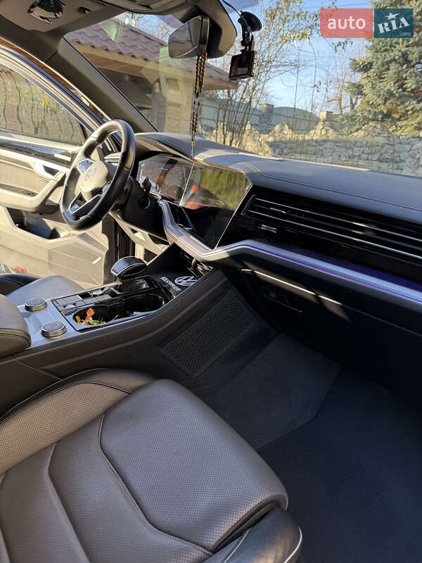 Позашляховик / Кросовер Volkswagen Touareg 2022 в Тернополі фото 19 Позашляховик / Кросовер Volkswagen Touareg 2022 в Тернополі