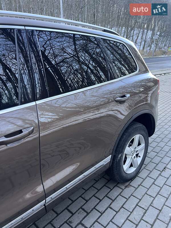 Позашляховик / Кросовер Volkswagen Touareg 2012 в Кременці фото 36 Позашляховик / Кросовер Volkswagen Touareg 2012 в Кременці