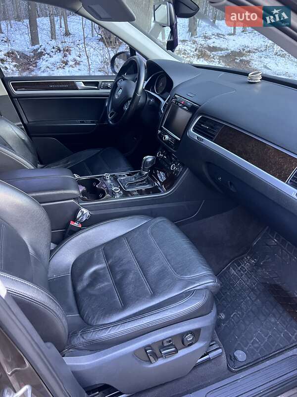 Позашляховик / Кросовер Volkswagen Touareg 2012 в Кременці фото 43 Позашляховик / Кросовер Volkswagen Touareg 2012 в Кременці