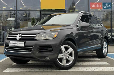 Позашляховик / Кросовер Volkswagen Touareg 2012 в Одесі
