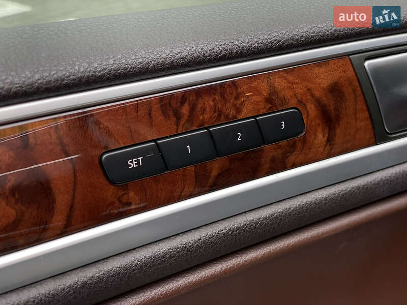 Внедорожник / Кроссовер Volkswagen Touareg 2012 в Одессе фото 25 Внедорожник / Кроссовер Volkswagen Touareg 2012 в Одессе