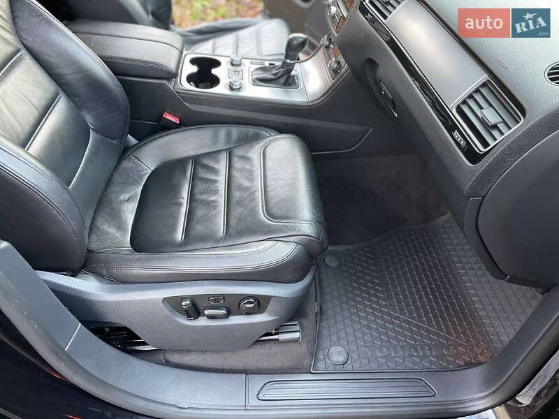 Позашляховик / Кросовер Volkswagen Touareg 2014 в Старокостянтинові фото 43 Позашляховик / Кросовер Volkswagen Touareg 2014 в Старокостянтинові