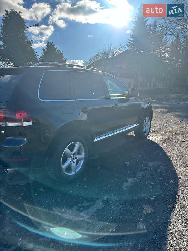 Позашляховик / Кросовер Volkswagen Touareg 2007 в Хусті