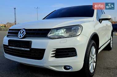Позашляховик / Кросовер Volkswagen Touareg 2013 в Дніпрі