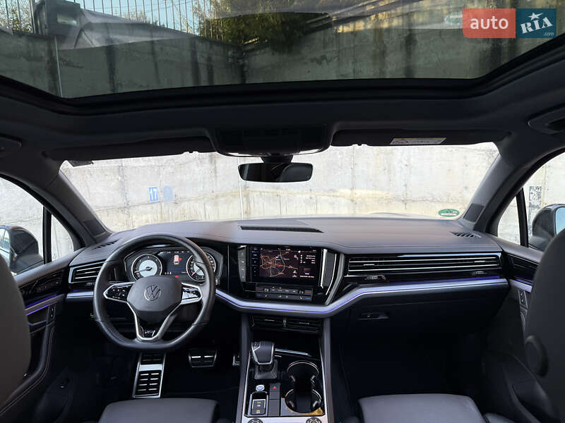 Внедорожник / Кроссовер Volkswagen Touareg 2021 в Ровно