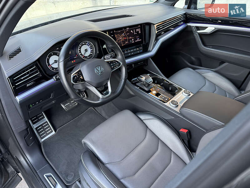 Внедорожник / Кроссовер Volkswagen Touareg 2021 в Ровно