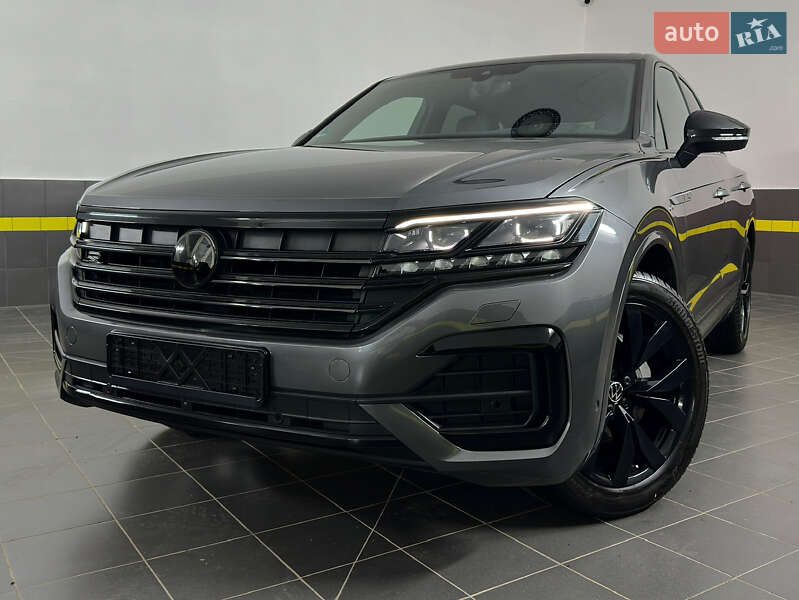 Позашляховик / Кросовер Volkswagen Touareg 2022 в Козятині