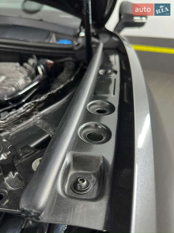 Позашляховик / Кросовер Volkswagen Touareg 2022 в Козятині