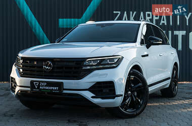 Позашляховик / Кросовер Volkswagen Touareg 2019 в Мукачевому