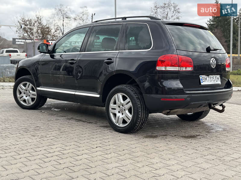 Внедорожник / Кроссовер Volkswagen Touareg 2006 в Сумах
