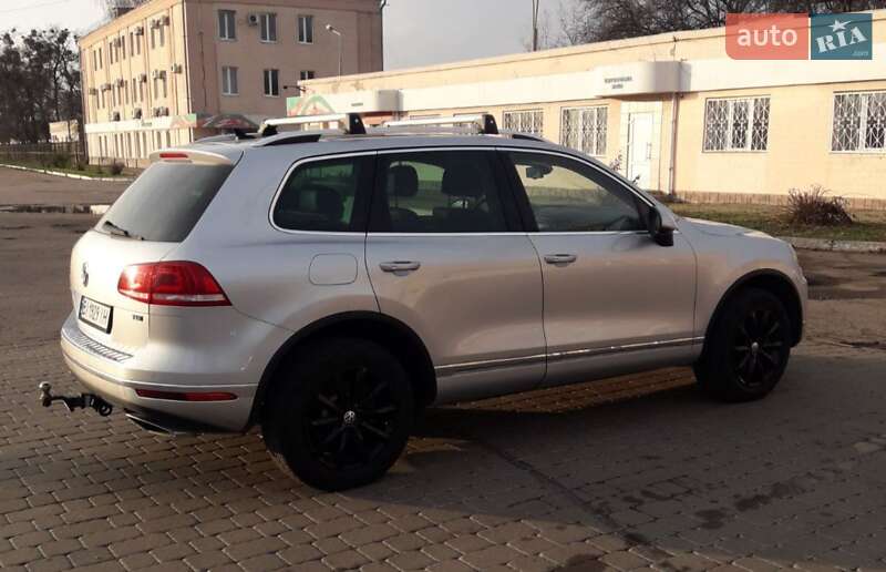 Внедорожник / Кроссовер Volkswagen Touareg 2015 в Полтаве фото 4 Внедорожник / Кроссовер Volkswagen Touareg 2015 в Полтаве