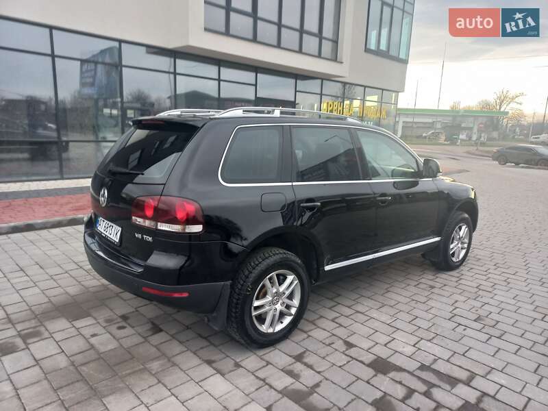 Позашляховик / Кросовер Volkswagen Touareg 2008 в Івано-Франківську