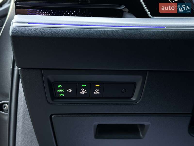 Позашляховик / Кросовер Volkswagen Touareg 2020 в Луцьку фото 41 Позашляховик / Кросовер Volkswagen Touareg 2020 в Луцьку