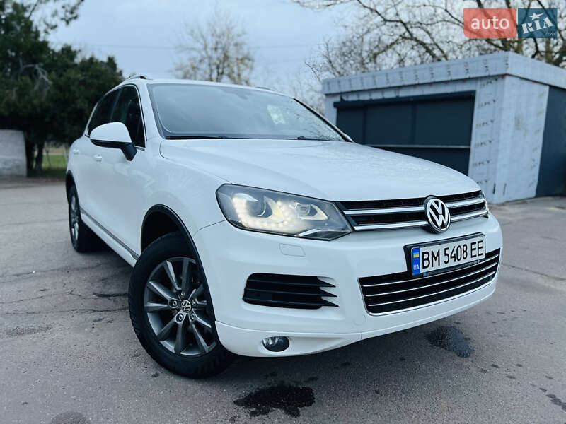 Внедорожник / Кроссовер Volkswagen Touareg 2013 в Одессе