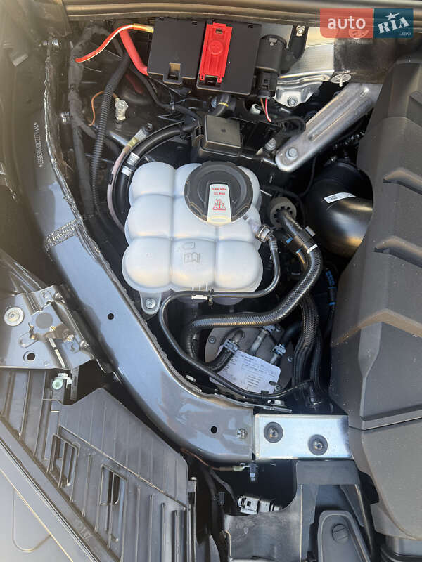 Внедорожник / Кроссовер Volkswagen Touareg 2023 в Житомире