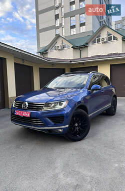 Позашляховик / Кросовер Volkswagen Touareg 2016 в Тернополі