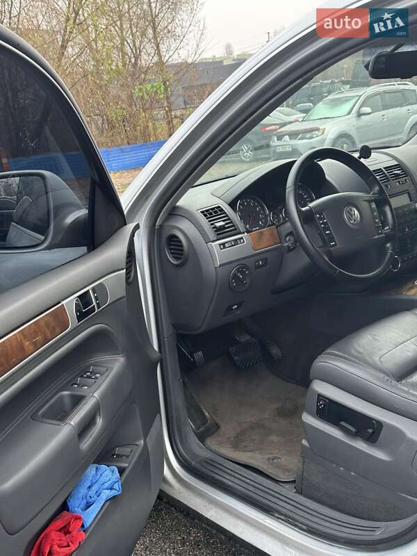 Позашляховик / Кросовер Volkswagen Touareg 2007 в Софіївській Борщагівці