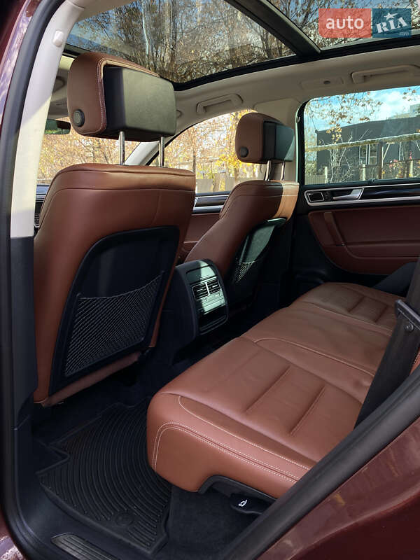 Внедорожник / Кроссовер Volkswagen Touareg 2017 в Харькове фото 33 Внедорожник / Кроссовер Volkswagen Touareg 2017 в Харькове