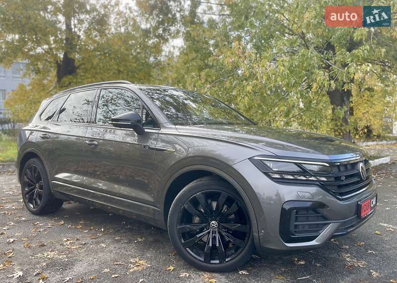 Внедорожник / Кроссовер Volkswagen Touareg 2022 в Киеве