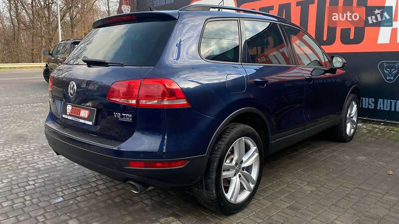 Внедорожник / Кроссовер Volkswagen Touareg 2013 в Виннице