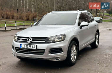 Внедорожник / Кроссовер Volkswagen Touareg 2010 в Тернополе