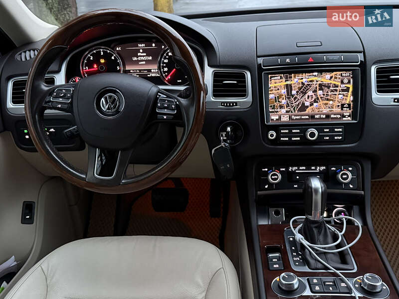Внедорожник / Кроссовер Volkswagen Touareg 2017 в Киеве фото 5 Внедорожник / Кроссовер Volkswagen Touareg 2017 в Киеве