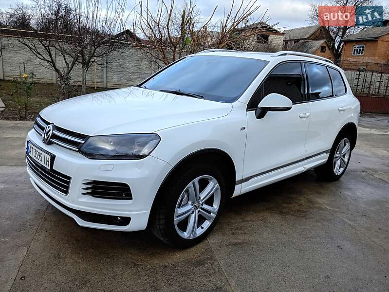 Внедорожник / Кроссовер Volkswagen Touareg 2013 в Жмеринке