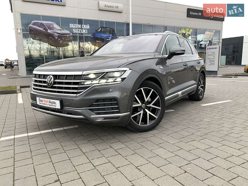 Позашляховик / Кросовер Volkswagen Touareg 2021 в Івано-Франківську