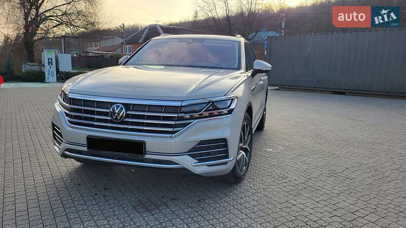 Внедорожник / Кроссовер Volkswagen Touareg 2021 в Полтаве фото 6 Внедорожник / Кроссовер Volkswagen Touareg 2021 в Полтаве