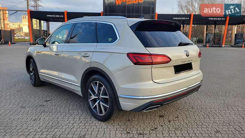 Внедорожник / Кроссовер Volkswagen Touareg 2021 в Полтаве фото 20 Внедорожник / Кроссовер Volkswagen Touareg 2021 в Полтаве