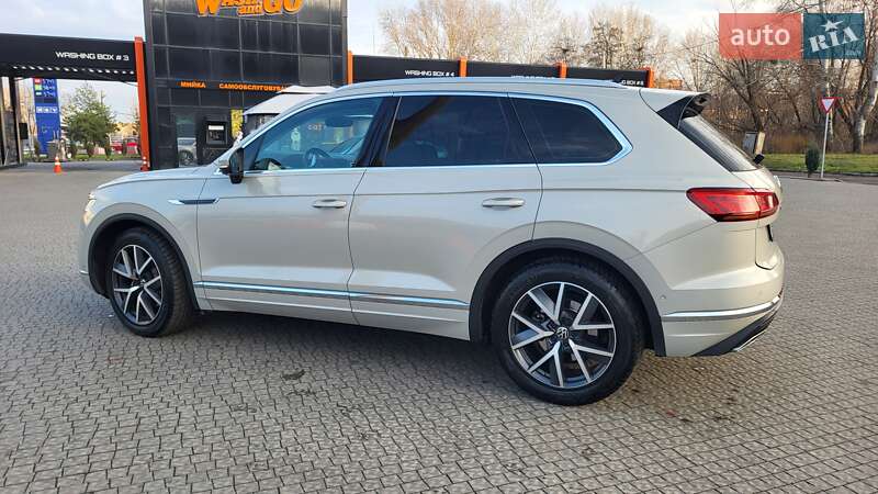 Внедорожник / Кроссовер Volkswagen Touareg 2021 в Полтаве фото 22 Внедорожник / Кроссовер Volkswagen Touareg 2021 в Полтаве