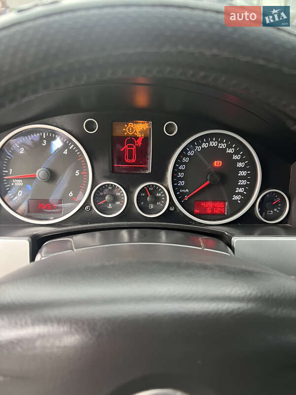 Внедорожник / Кроссовер Volkswagen Touareg 2004 в Калуше фото 18 Внедорожник / Кроссовер Volkswagen Touareg 2004 в Калуше