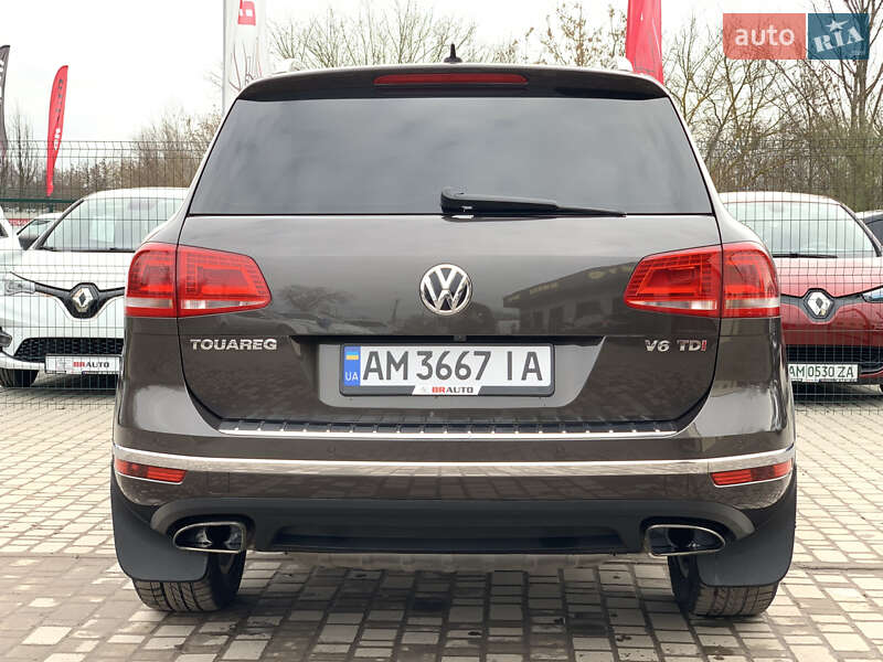 Позашляховик / Кросовер Volkswagen Touareg 2014 в Бердичеві