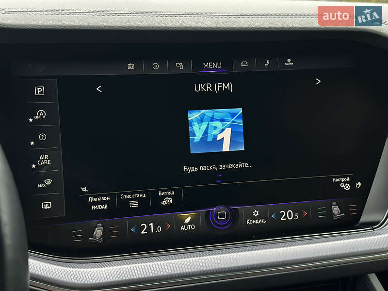 Позашляховик / Кросовер Volkswagen Touareg 2019 в Луцьку