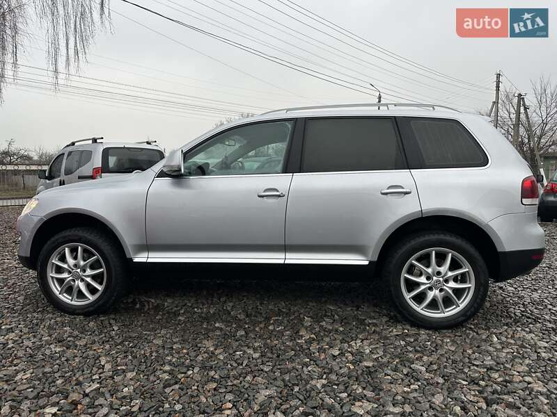 Позашляховик / Кросовер Volkswagen Touareg 2007 в Смілі